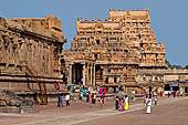 The great Chola temples of Tamil Nadu - The Brihadishwara Temple of Thanjavur. The two entrance gopura. 